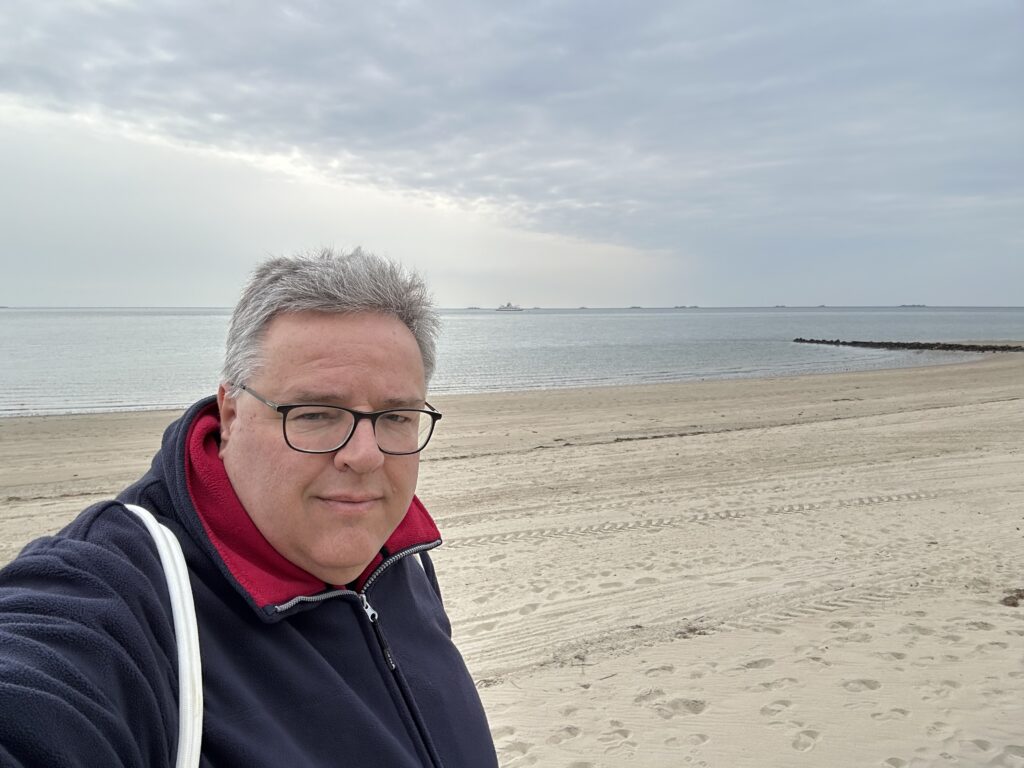 Oliver Stoldt - Beachwalk